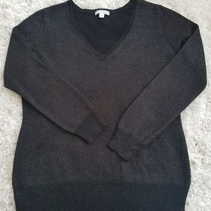 New York & Company Black V-Neck Sweater Size L –‎ Classic Chiccore Knit Top